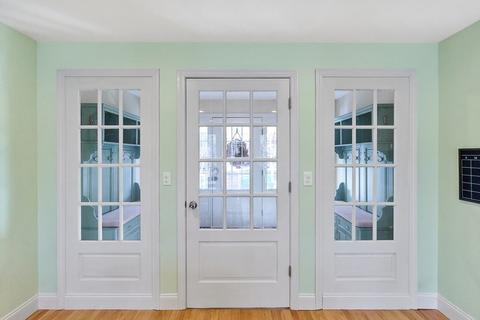 253 Hall St, Dunstable, MA 01827 photo 5