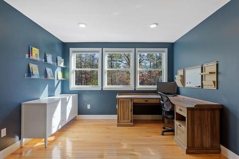 253 Hall St, Dunstable, MA 01827 photo 28