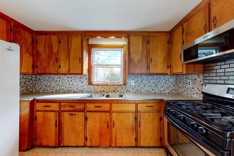 56 Cedar St, Lynn, MA 01905 photo 10