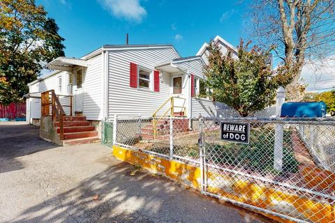 56 Cedar St, Lynn, MA 01905 photo 2