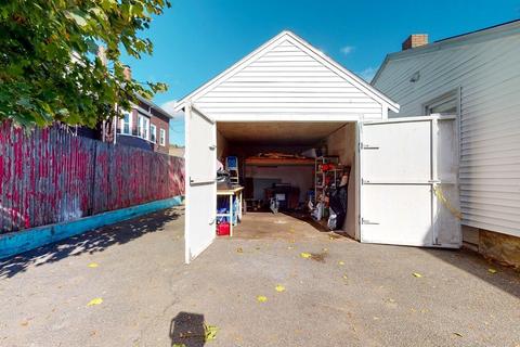 56 Cedar St, Lynn, MA 01905 photo 33