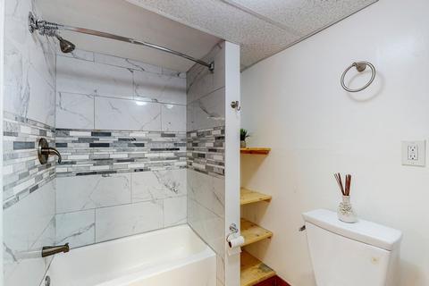 56 Cedar St, Lynn, MA 01905 photo 28