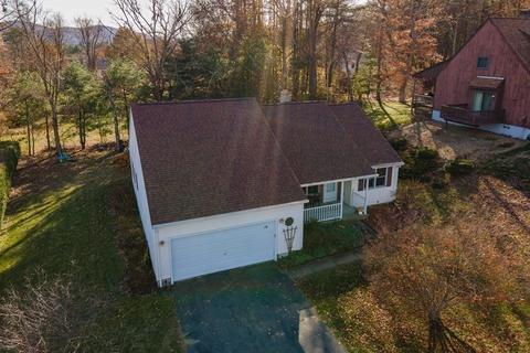 18 Berkshire Cir, Ware, MA 01082 photo 6
