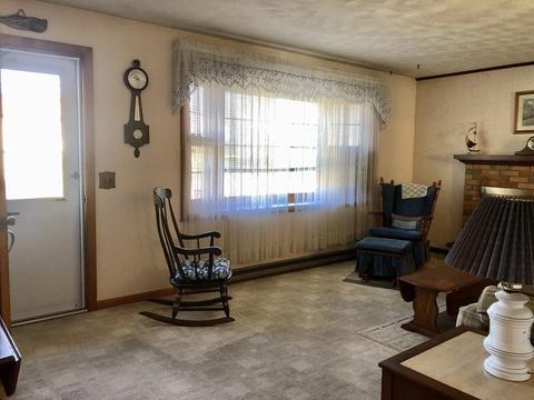 5 Sears Ave, Webster, MA 01570 photo 9