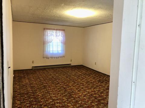 5 Sears Ave, Webster, MA 01570 photo 17