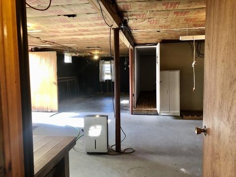 5 Sears Ave, Webster, MA 01570 photo 16