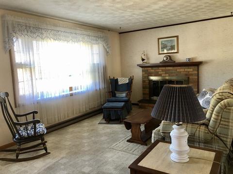 5 Sears Ave, Webster, MA 01570 photo 5
