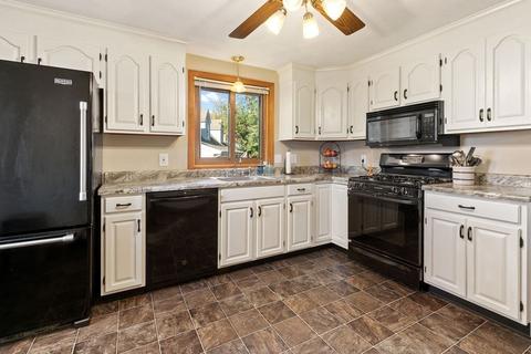 2 Ruby Cir, Haverhill, MA 01835 photo 13