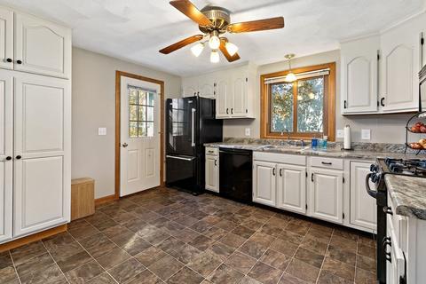 2 Ruby Cir, Haverhill, MA 01835 photo 12