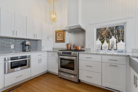 205 Uncle Percys Rd, Mashpee, MA 02649 photo 14