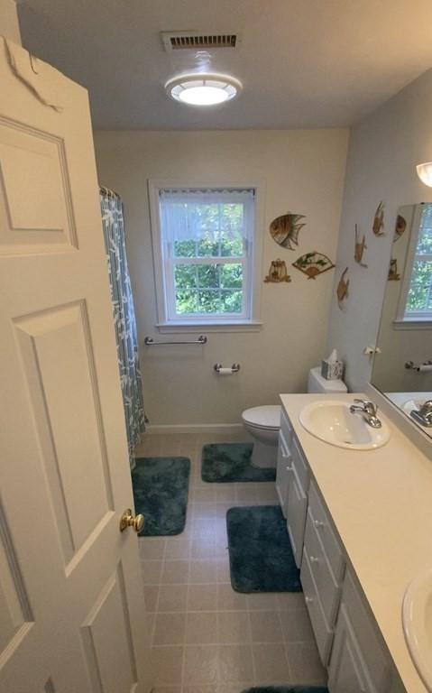 8 Barnstable Rd, Worcester, MA 01605 photo 18