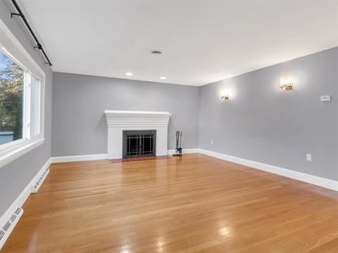 12 Evergreen Rd, Needham, MA 02494 photo 9