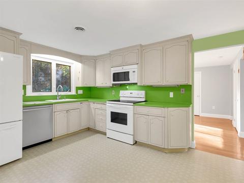 12 Evergreen Rd, Needham, MA 02494 photo 14