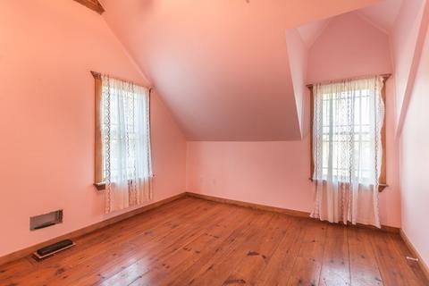 228 King St, Raynham, MA 02767 photo 12