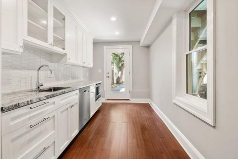 758 E Broadway, Boston, MA 02127 photo 16