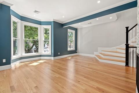758 E Broadway, Boston, MA 02127 photo 1