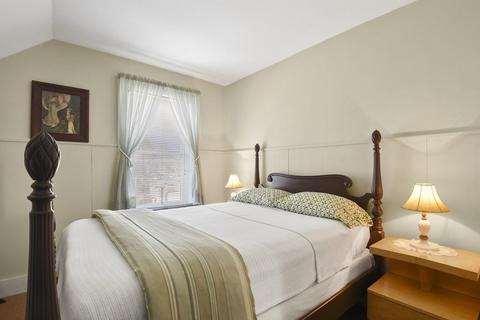 62 E Main St, Webster, MA 01570 photo 15