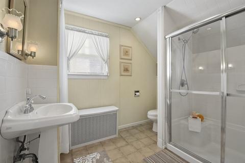 62 E Main St, Webster, MA 01570 photo 14