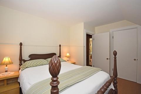 62 E Main St, Webster, MA 01570 photo 16