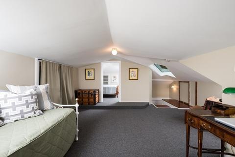 810 Main St, Hingham, MA 02043 photo 24