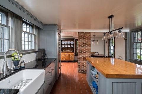 810 Main St, Hingham, MA 02043 photo 8