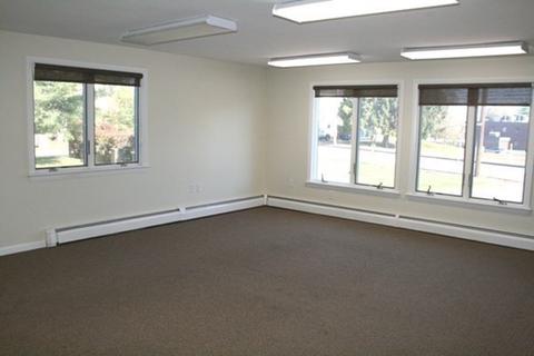 149 Sylvan St, Danvers, MA 01923 photo 9