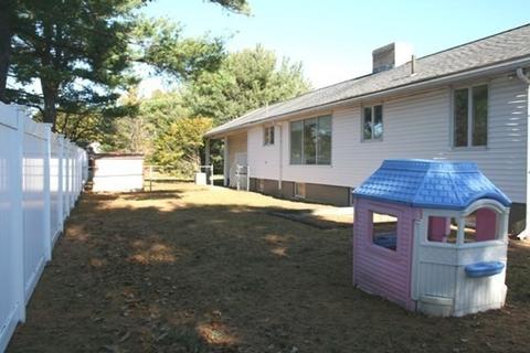 149 Sylvan St, Danvers, MA 01923 photo 14