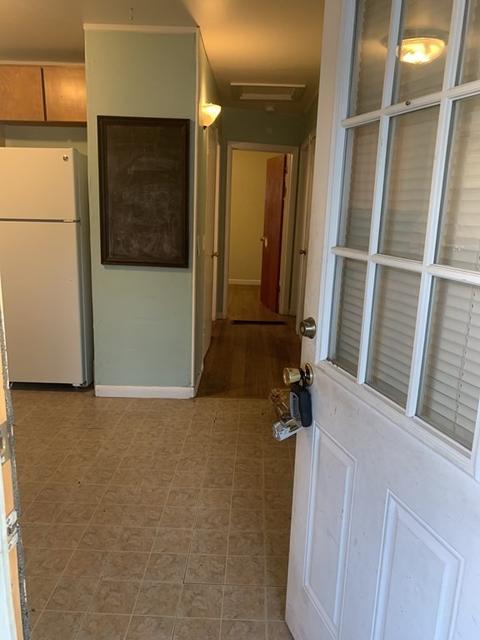65 Biella St, Springfield, MA 01104 photo 6