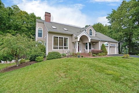 113 Paddock Rd, Raynham, MA 02767 photo 1