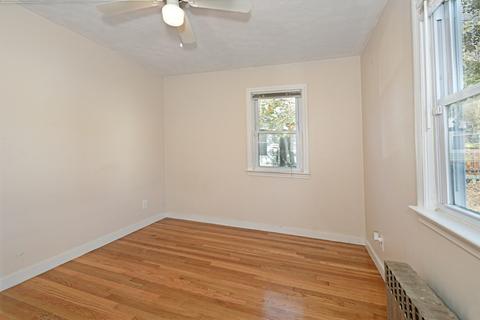 192 Ludlow St, Worcester, MA 01603 photo 17