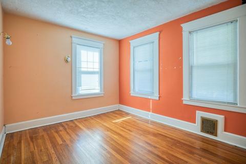 23 Dorset St, Springfield, MA 01108 photo 15