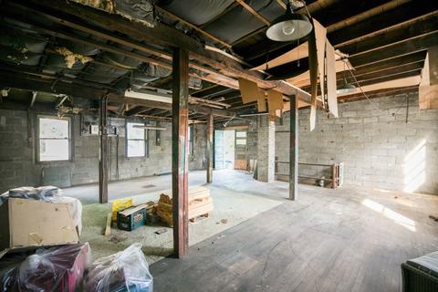 23 Dorset St, Springfield, MA 01108 photo 7