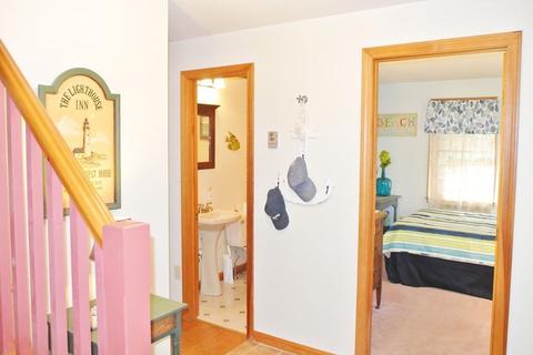 60 Uncle Percys Rd, Mashpee, MA 02649 photo 5