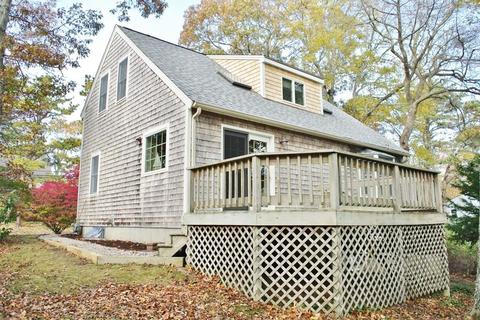 60 Uncle Percys Rd, Mashpee, MA 02649 photo 2