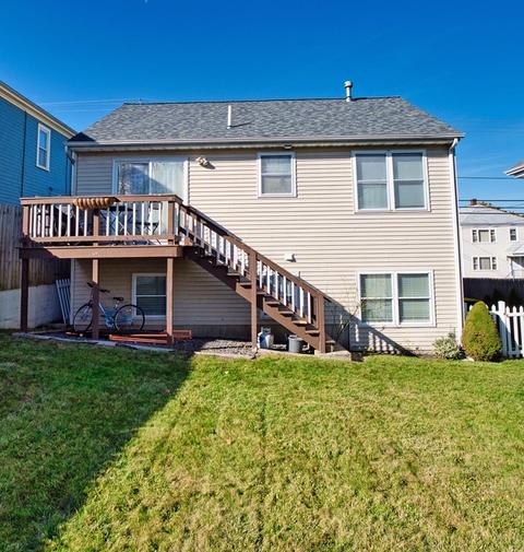720 King St, Fall River, MA 02724 photo 2