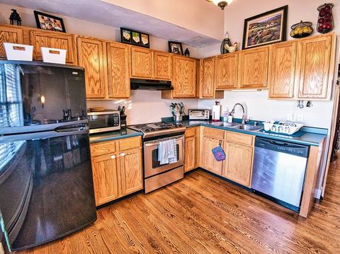 720 King St, Fall River, MA 02724 photo 5