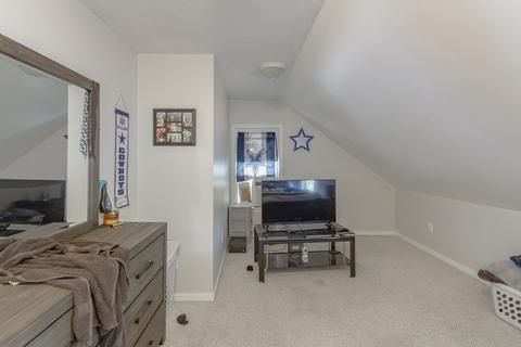 23 Warren St, Fall River, MA 02721 photo 32