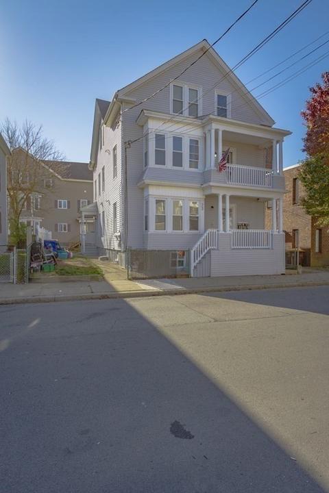 23 Warren St, Fall River, MA 02721 photo 2