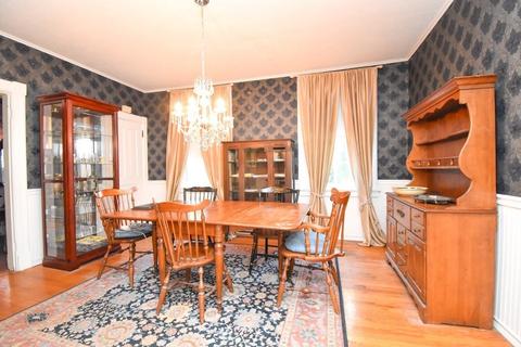 415 Maple St, Springfield, MA 01105 photo 7