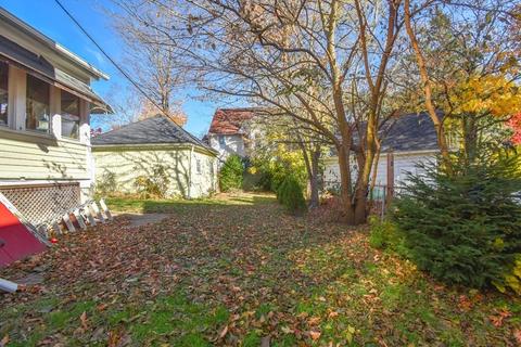 415 Maple St, Springfield, MA 01105 photo 25