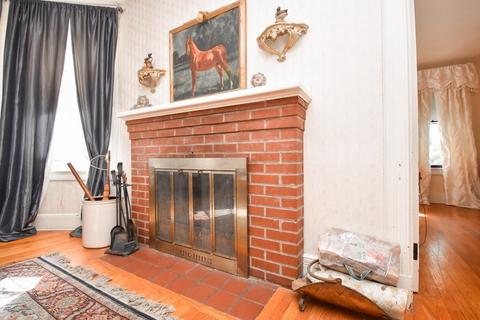 415 Maple St, Springfield, MA 01105 photo 10