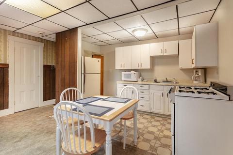 11 Beacon St, Gloucester, MA 01930 photo 10