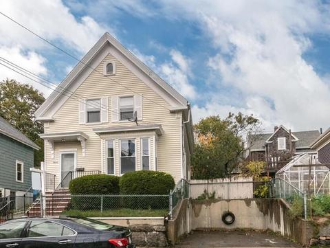 11 Beacon St, Gloucester, MA 01930 photo 2