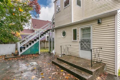 11 Beacon St, Gloucester, MA 01930 photo 16