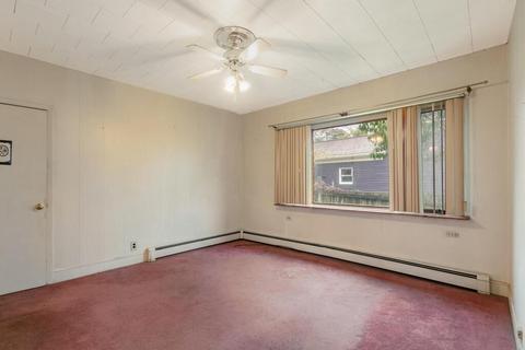 11 Beacon St, Gloucester, MA 01930 photo 20