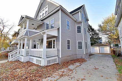 38 Biltmore St, Springfield, MA 01108 photo 1