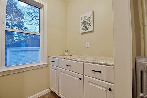 38 Biltmore St, Springfield, MA 01108 photo 14