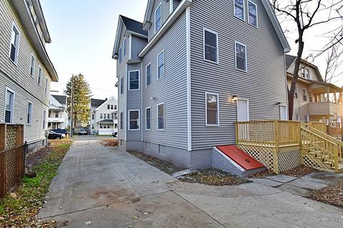 38 Biltmore St, Springfield, MA 01108 photo 6