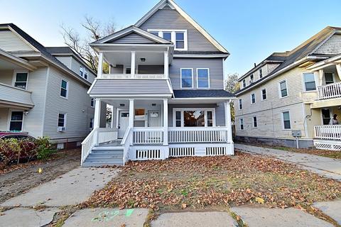 38 Biltmore St, Springfield, MA 01108 photo 2