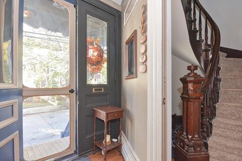 521 Cherry St, Fall River, MA 02720 photo 6